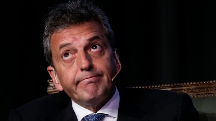 Argentina anuncia medidas económicas para ayudar a sectores golpeados por la devaluación