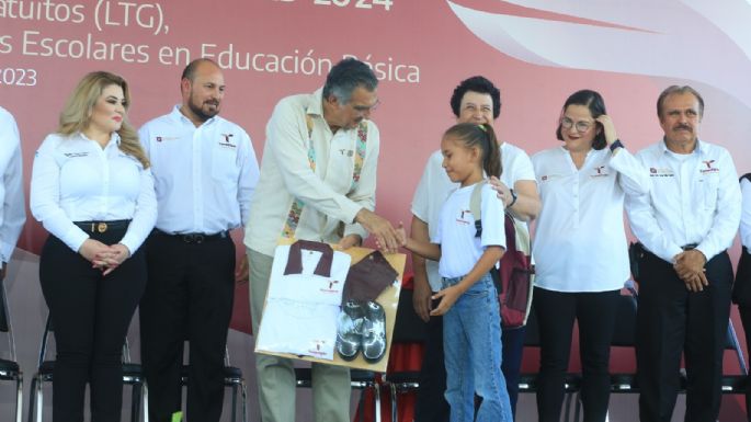 Tamaulipas participa con el presidente López Obrador en ceremonia del nuevo ciclo escolar