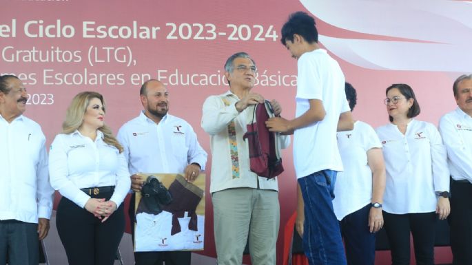 Tamaulipas participa con el presidente López Obrador en ceremonia del nuevo ciclo escolar