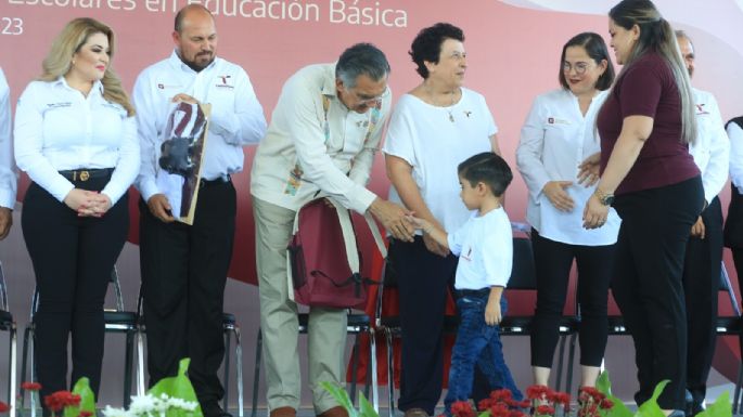 Tamaulipas participa con el presidente López Obrador en ceremonia del nuevo ciclo escolar