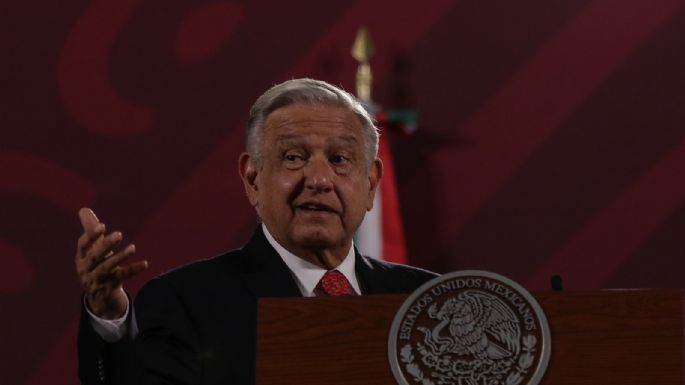 AMLO admite que fue su idea que no hubiera debates entre los aspirantes de Morena