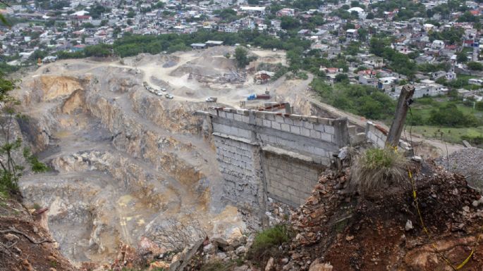 Deslave en Jiutepec: minera sepulta hogares y desplaza familias