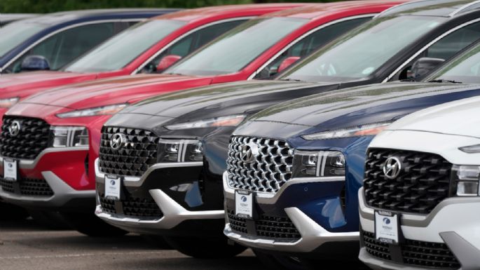 Hyundai y Kia piden estacionar vehículos afuera debido a riesgo de incendios