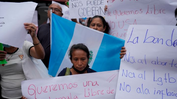 Guatemala: Congreso desconoce a partido de presidente electo y declara independientes a diputados