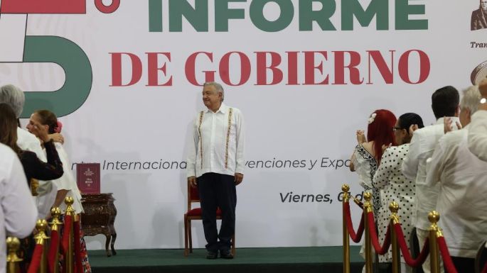 Quinto informe: en Campeche y entre cúpulas AMLO refrenda combate a privilegios y corrupción