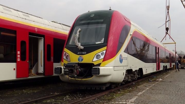 Migrante muere electrocutado al tratar de bajarse de tren en Macedonia del Norte