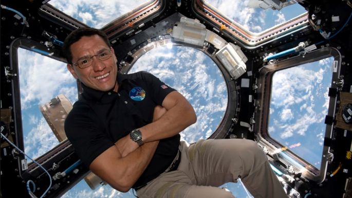 Astronauta de la NASA logra récord de permanencia en el espacio