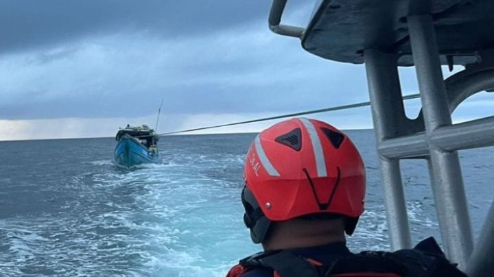 Robo en altamar: obligan a 34 turistas a saltar al agua, uno muere