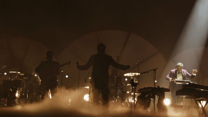 Enjambre, bohemia en la primer de dos noches en  el Auditorio Nacional