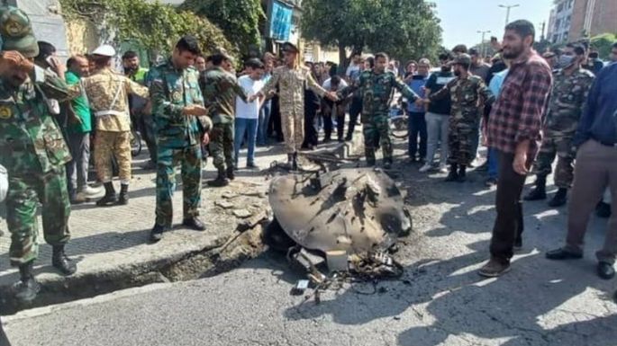 Se estrella dron militar en Irán durante vuelo de prueba; hay dos heridos