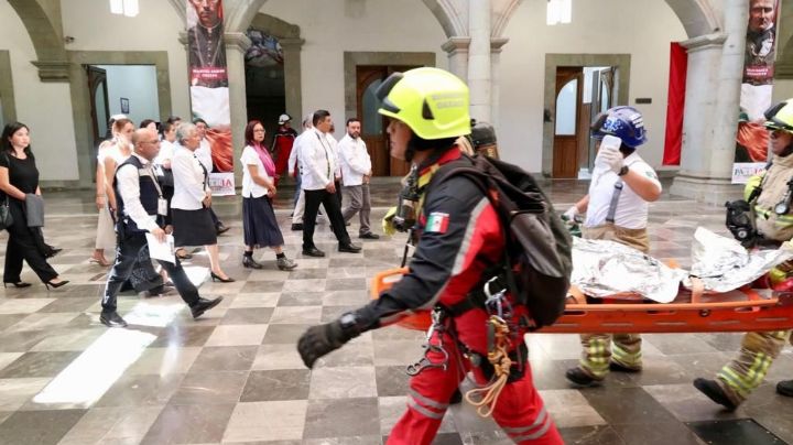 “Un lesionado y un muerto”, supuestamente, en simulación de sismo en Palacio Nacional