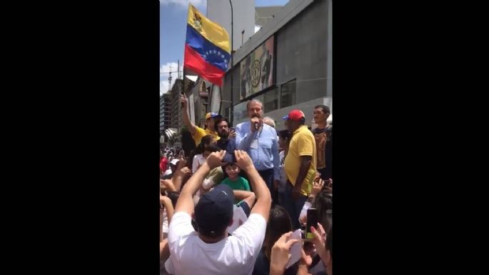 Fox afirma en Venezuela que “el dictador saldrá” y recuerda su triunfo en el 2000