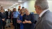 AMLO visitó a personal de la Consejería Jurídica de la Presidencia