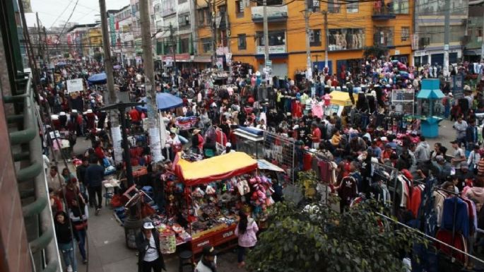 La informalidad sigue dominando el mercado laboral mexicano: Inegi