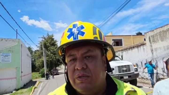 Director de protección civil de Tlaxcala luce bailarina de table en su casco y desata polémica