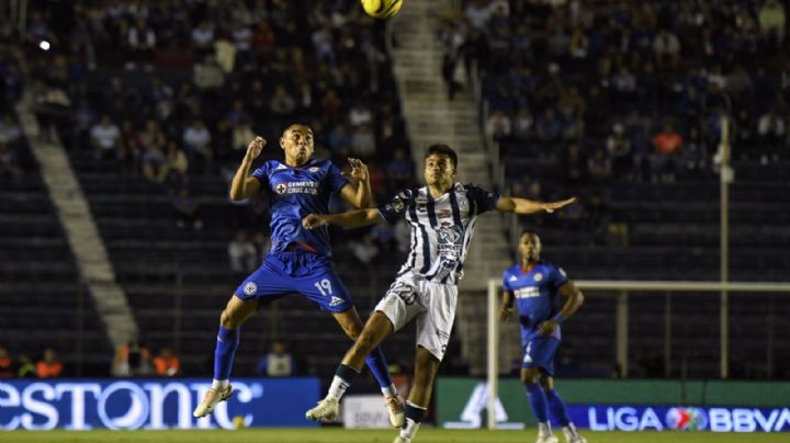 Cruz Azul cae con Pachuca, en amargo regreso al estadio que fue su casa por más de 2 décadas