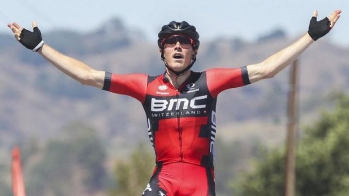 El ciclista excampeón del mundo Rohan Dennis, detenido por atropellar y matar a su esposa