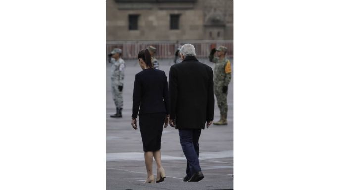 Economía, seguridad, reforma judicial, salud... los desafíos que AMLO hereda a Sheinbaum