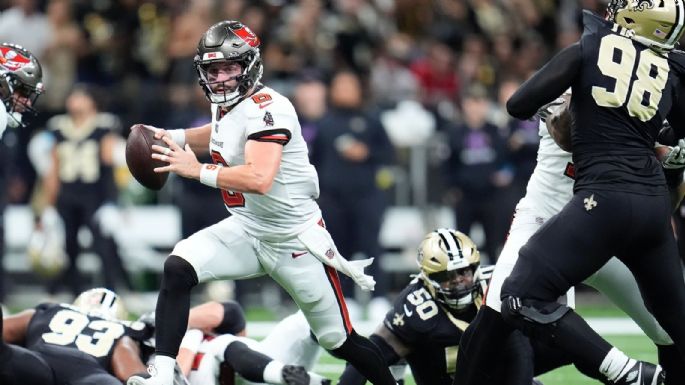 Mayfield lanza cuatro pases de TD en la victoria de los Buccaneers 51-27 sobre los Saints