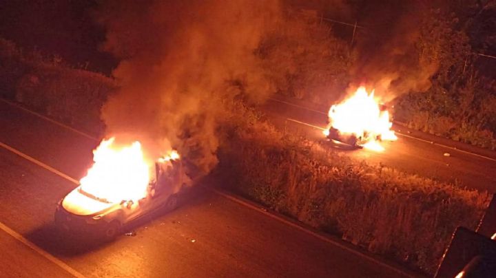 Policías de Morelia disparan contra normalistas; en respuesta estudiantes incendian patrulla (Video)