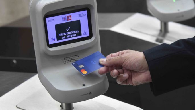 Ya es posible pagar en el Metro con el teléfono o tarjeta de crédito y débito. Así funciona (Video)