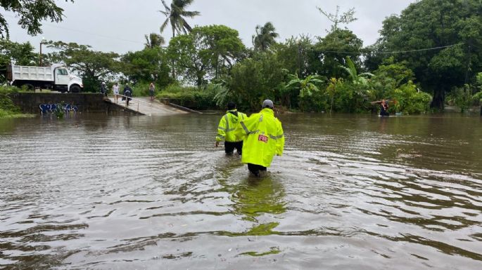 Una persona murió y otra desapareció en Veracruz por la tormenta Nadine y el frente frío 4 (Video)