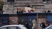 Escultura "caída" en el Ángel de la Independencia es para una filmación: Gobierno CDMX