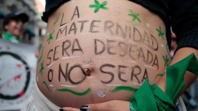 Esmeralda, de 14 años, fue violada, sufrió un aborto espontáneo y la Fiscalía la acusa de homicidio