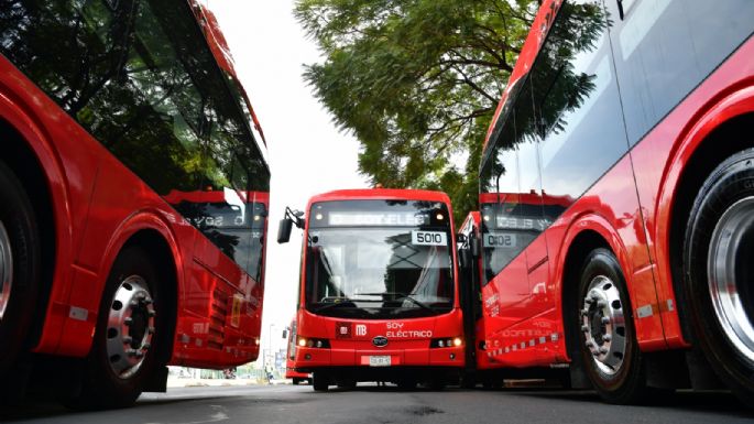 Pelea entre comerciantes desató caos en el Metrobús Hidalgo; suspenden servicio