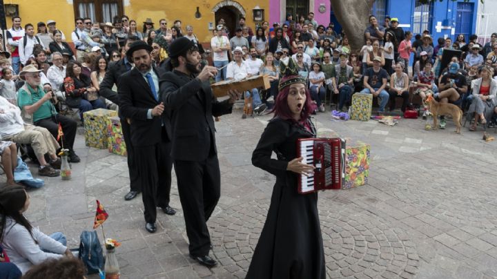 Teatro/De este lado: Otras obras teatrales del Cervantino