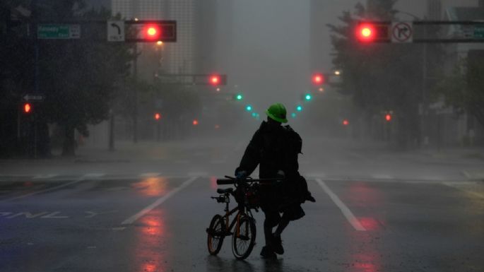 Millones se quedan sin luz en Florida tras la llegada del huracán Milton