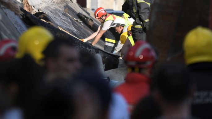 Colapsa techo en estación de tren en Serbia, mueren al menos 14 personas (Video)