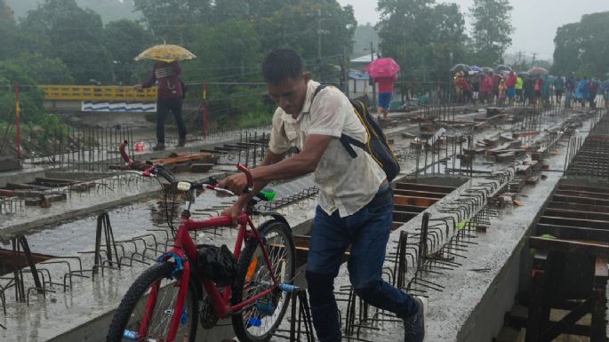 La tormenta tropical Sara se acerca a Belice tras azotar Honduras