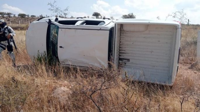 Asesinan a dos policías que circulaban en carretera de Zacatecas