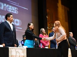 Aguascalientes arranca programa “alerta rosa” con entrega de alarmas de seguridad para mujeres