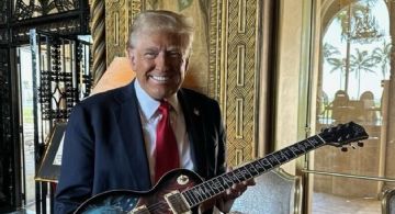 Donald Trump ahora venderá guitarras con precios de hasta 10 mil dólares