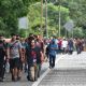 Caravanas migrantes aceleran el paso ante llegada de Trump al gobierno de EU