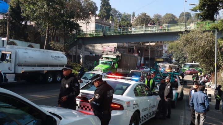 Revocarán la concesión al camión que volcó en la carretera México-Cuernavaca