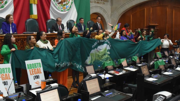 Despenalizan aborto en Edomex; el PAN votó en contra