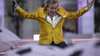 Rod Stewart actuará en el Festival de Glastonbury el próximo año