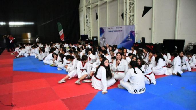 Raymundo González impide la participación de grupo de taekwondo en torneo de Puebla