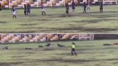 Rayo mata a futbolista en Perú en pleno partido y deja al menos cuatro heridos (Video)