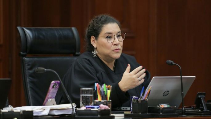 Lenia Batres pide al INE aparecer en la boleta como “ministra del pueblo”