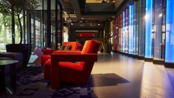 Investigadores allanan oficinas de Netflix; sospechan delitos financieros