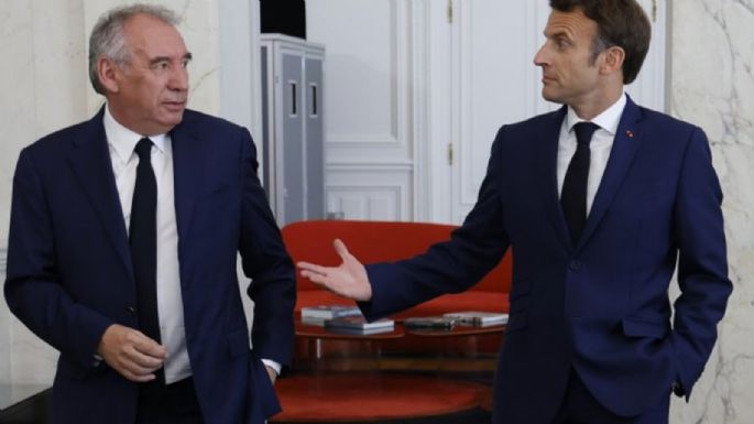 Macron nombra a su aliado centrista Bayrou nuevo primer ministro de Francia