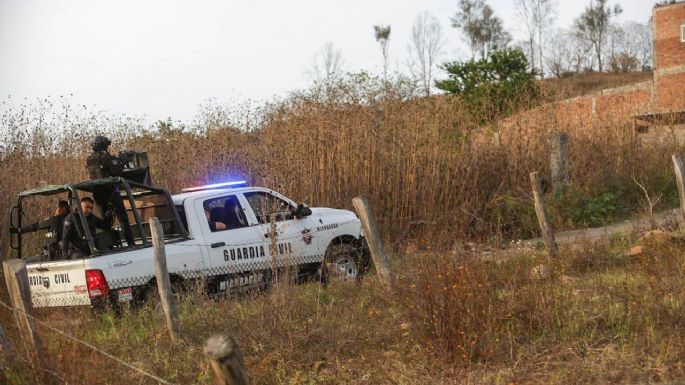 Artefacto explosivo mata a dos militares en Cotija, Michoacán