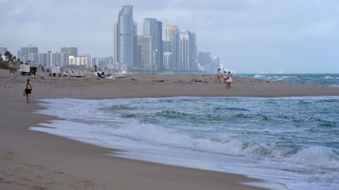 Unos 35 rascacielos en el sur de Florida se están hundiendo