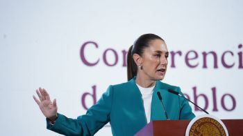 En medio de reproches a la Ley del Infonavit, Sheinbaum exhibe red de corrupción