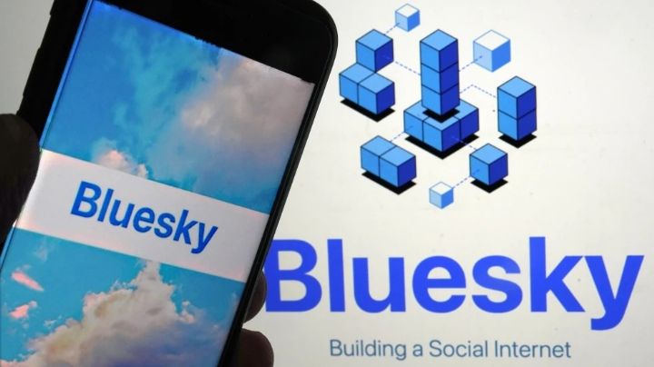 Bluesky descubre que con el crecimiento llegan también los problemas y los bots