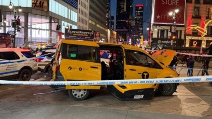 Taxista en Nueva York atropella a 6 peatones; hay tres hospitalizados